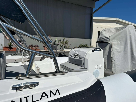 Ranieri Cayman 26 Sport Touring + Honda 250 (tutto 2019) Cayman 26 Sport Touring + Honda 250 (tutto 2019) usata in vendita