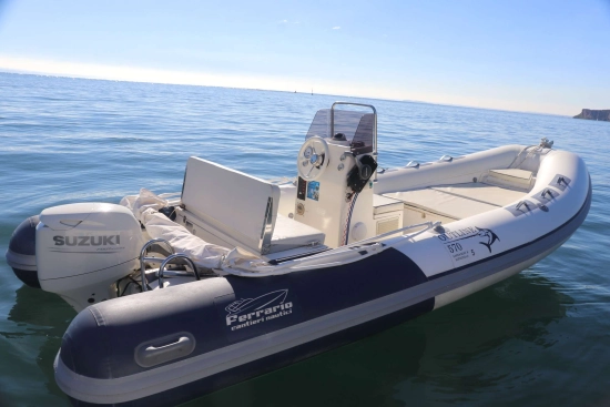 Ferrario 0utline 570 + Suzuki 40 hp (NUOVO del 2026) 0utline 570 + Suzuki 40 hp (NUOVO del 2026) usata in vendita