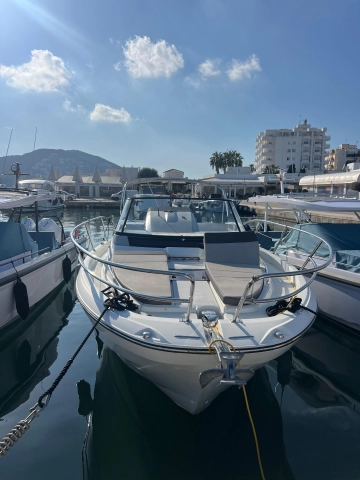 CAP Camarat JEANNEAU usata in vendita