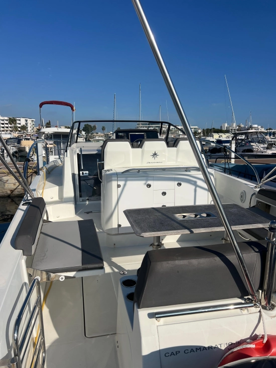 CAP Camarat JEANNEAU de segunda mano en venta