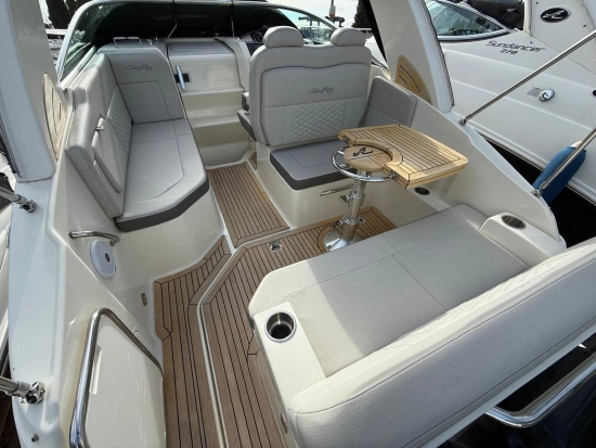 Sea Ray Sundancer 265 usata in vendita