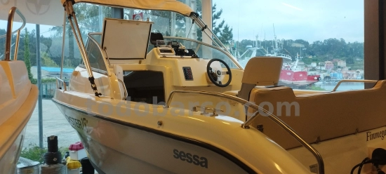 Sessa Marine OYSTER 18 usata in vendita