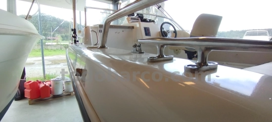 Sessa Marine OYSTER 18 usata in vendita
