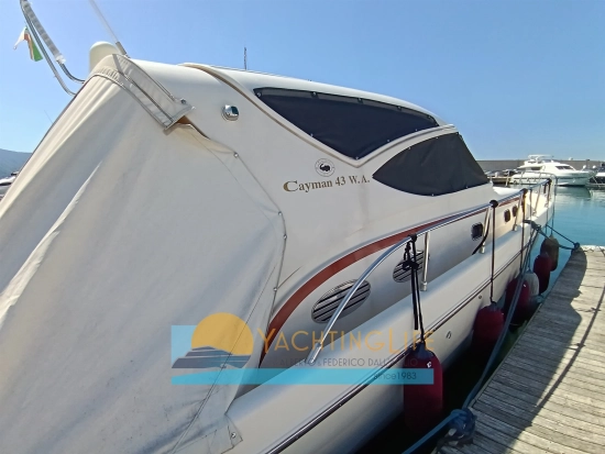 Cayman Yachts 43 WA de segunda mano en venta