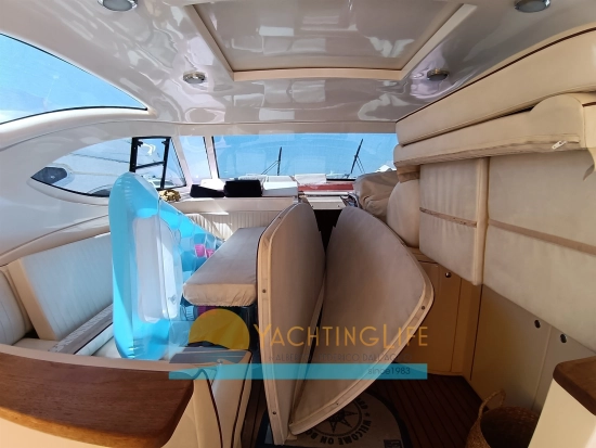 Cayman Yachts 43 WA de segunda mano en venta