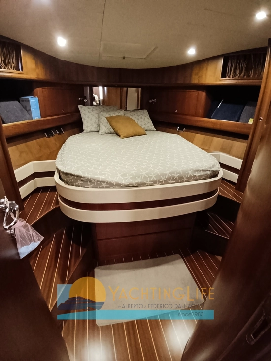 Cayman Yachts 43 WA de segunda mano en venta