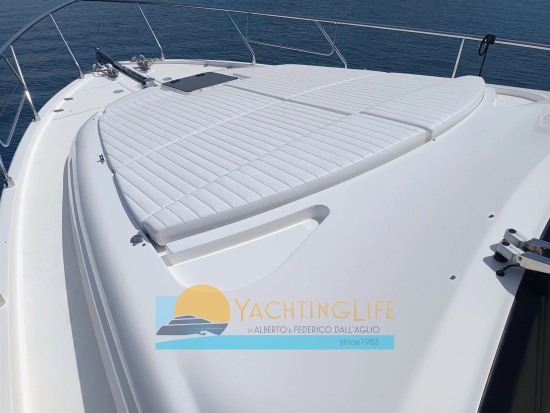 Ferretti 550 usado à venda