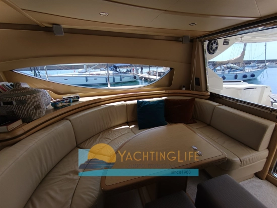 Ferretti 550 usado à venda