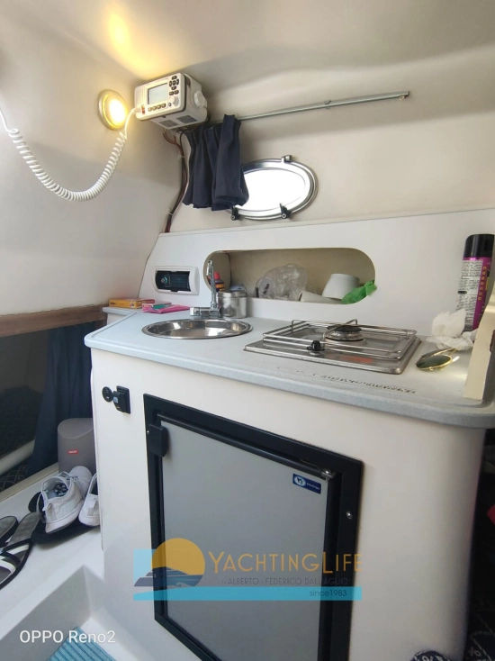 Mano Marine 2250 Cabin de segunda mano en venta