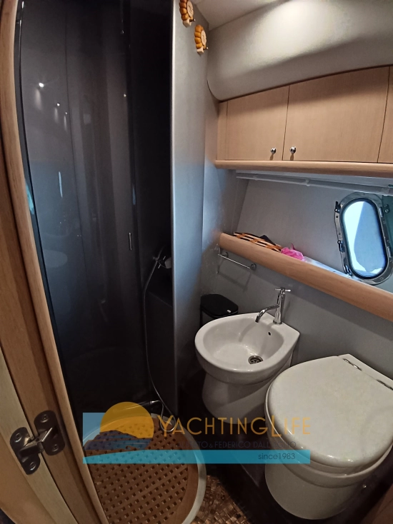 Airon Marine 388 usata in vendita