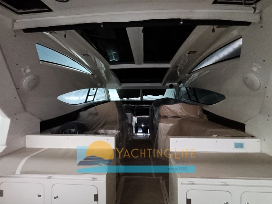 Cayman Yachts 48 WA usado à venda