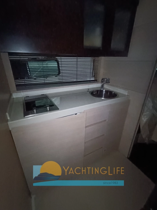 Cayman Yachts 48 WA usado à venda