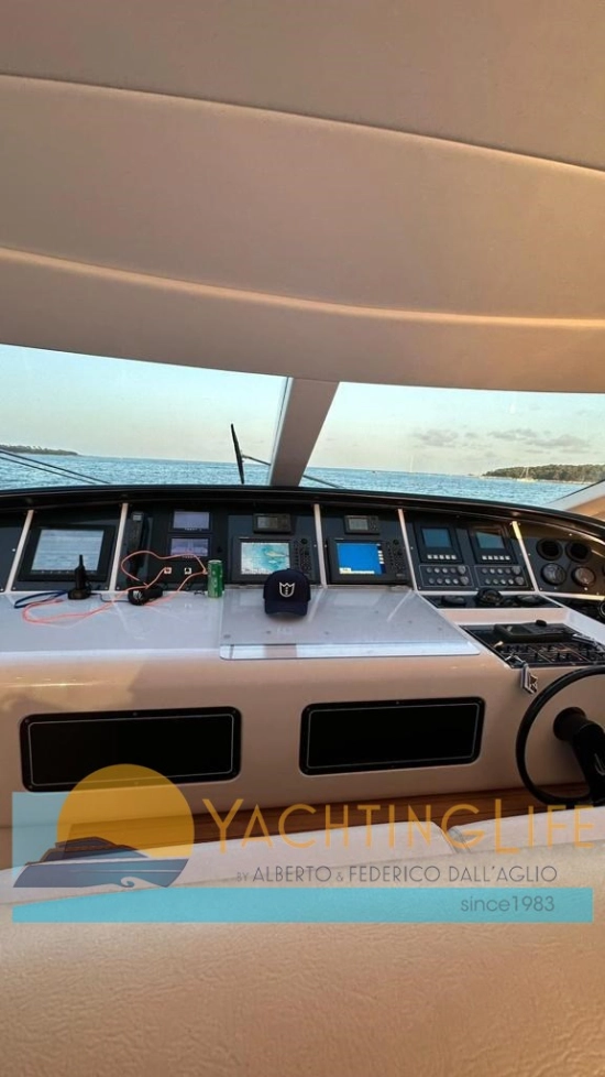 Overmarine Mangusta 72 Open usata in vendita