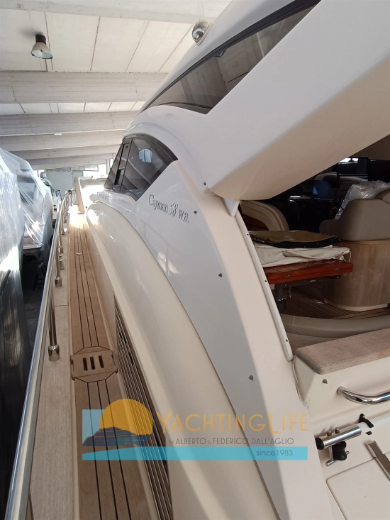 Cayman Yachts 58 WA de segunda mano en venta