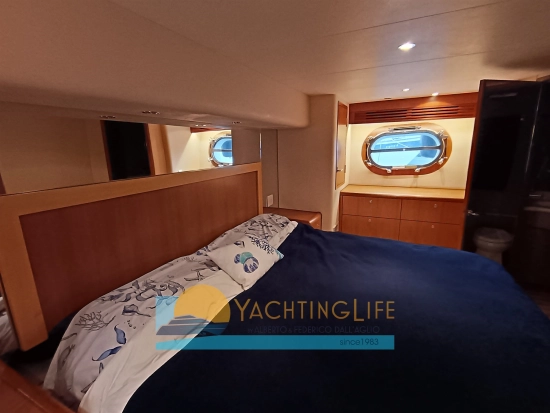 Hatteras Yachts 64 Convertible usata in vendita