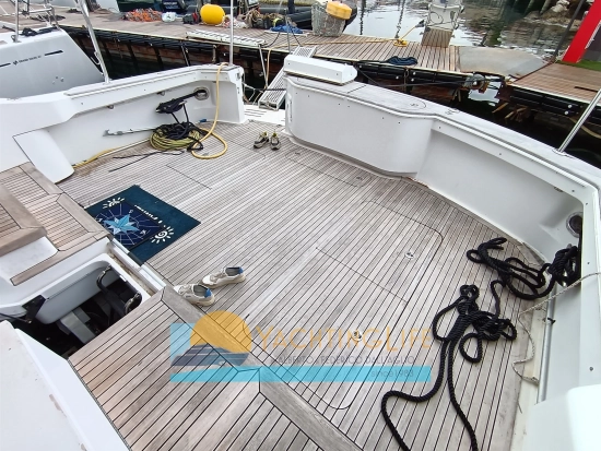 Hatteras Yachts 64 Convertible usata in vendita