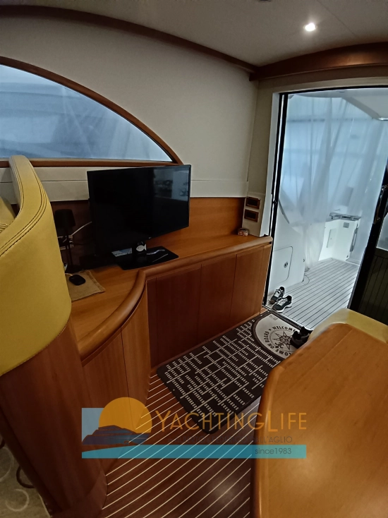 Cantieri Estensi 420 GOLDSTAR FLY de segunda mano en venta