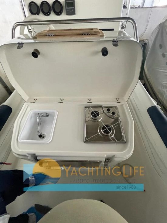 Cabo Yachts DORADO 8,70 de segunda mano en venta