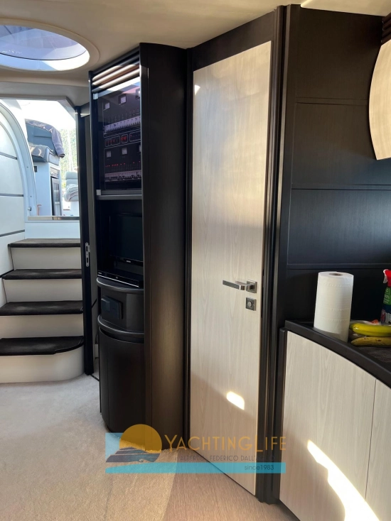 Pershing 50 usata in vendita