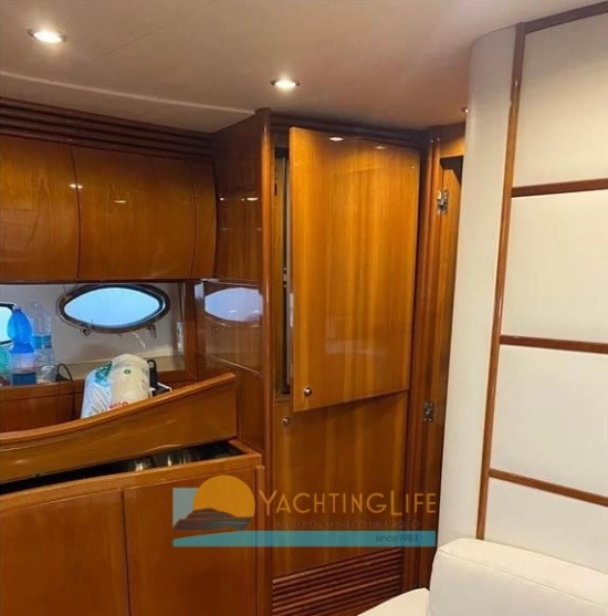 Pershing 50 usado à venda