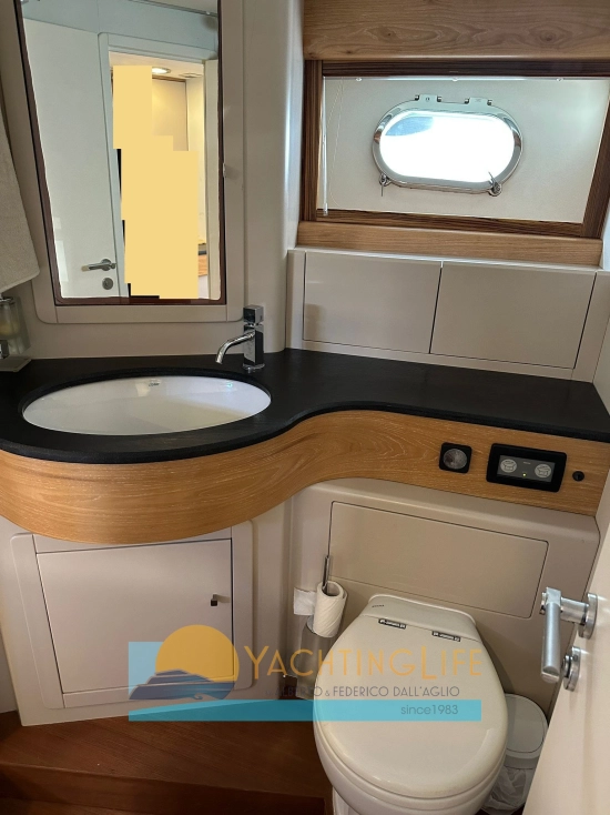 Unica Yacht 42 usata in vendita
