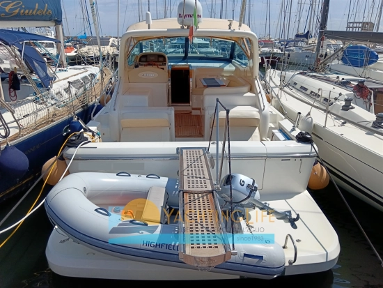 Uniesse 42 Open usata in vendita
