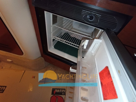 Sea Ray 335 DA usata in vendita