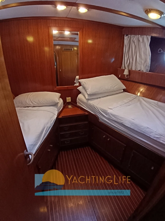 Craglietto NAVETTA 17 MT de segunda mano en venta