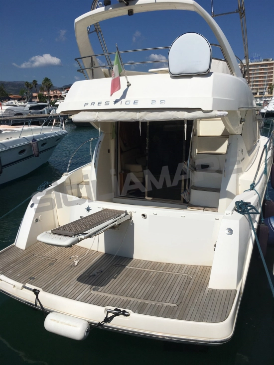 Jeanneau Prestige 39 Fly novos à venda