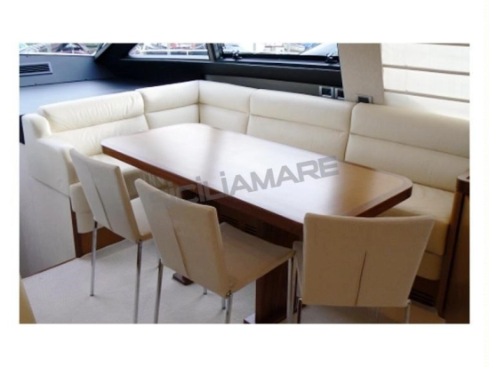 Ferretti 630 usata in vendita