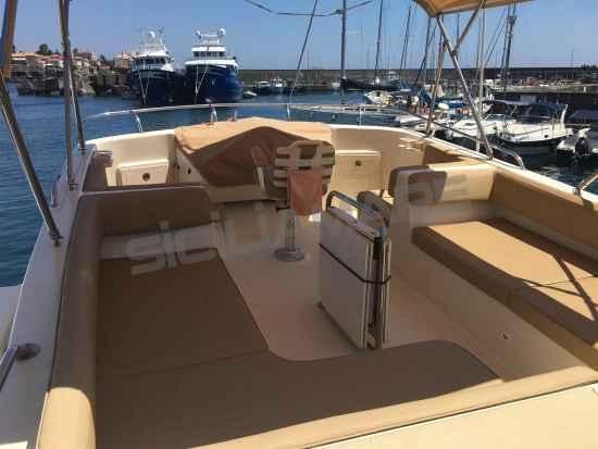 Mainship 400 Trawler usata in vendita