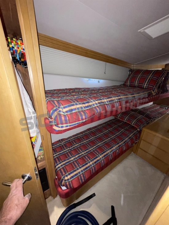 Hatteras Yachts 60 Convertible de segunda mano en venta
