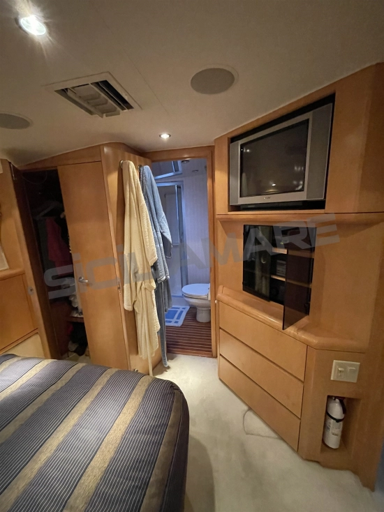 Hatteras Yachts 60 Convertible de segunda mano en venta