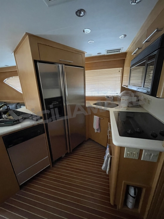 Hatteras Yachts 60 Convertible de segunda mano en venta