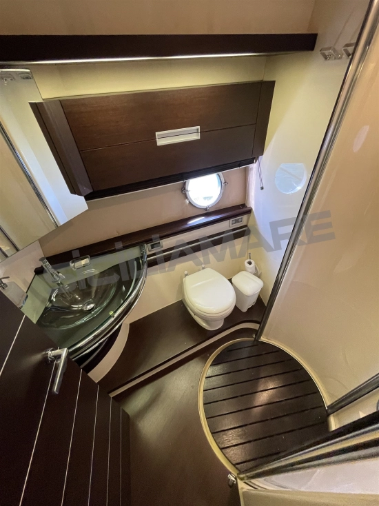Azimut 68S usado à venda