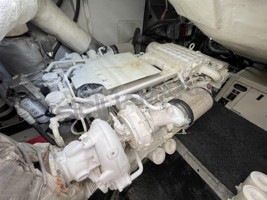 Azimut 68S usado à venda