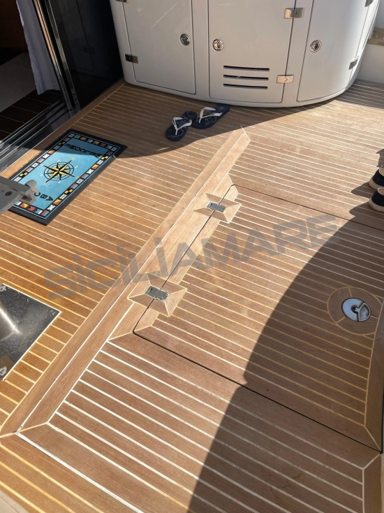 Azimut 68S usado à venda