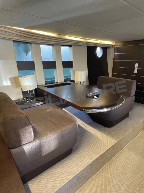 Azimut 68S usado à venda