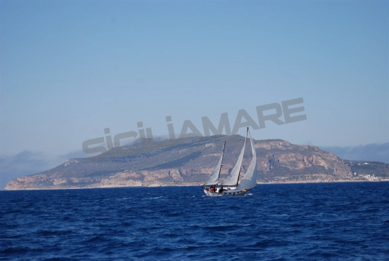 Chung Hwa Boat Taipei 36 Ketch de segunda mano en venta