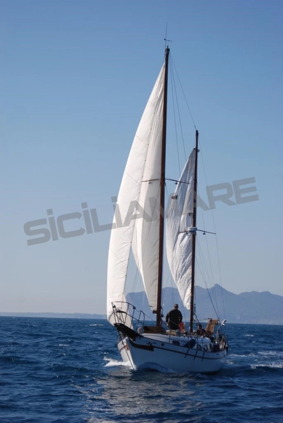 Chung Hwa Boat Taipei 36 Ketch de segunda mano en venta