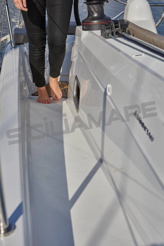 Jeanneau Sun Odyssey 410 nuevo en venta