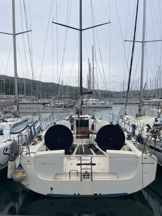 Sirena Marine AZUREE 40 usado à venda