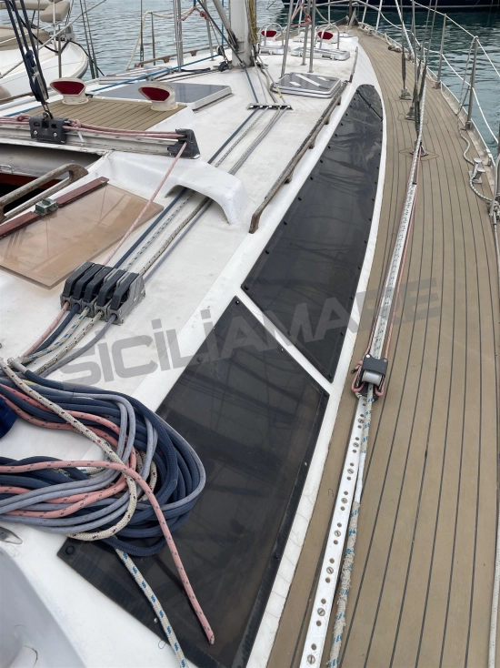 Van Den Doorn Atlantis 460 usado à venda