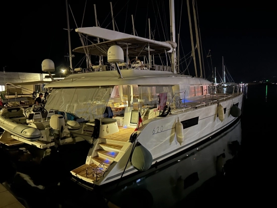 Lagoon 620 de segunda mano en venta