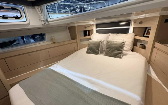 Delphia 12 sedan nuevo en venta