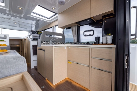 Delphia 11 Sedan nuevo en venta