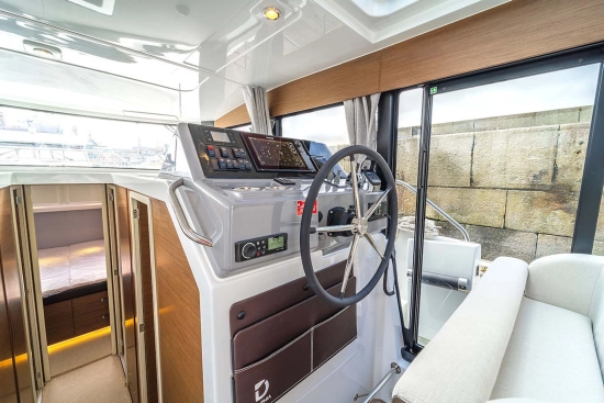 Delphia 11 Sedan nuevo en venta