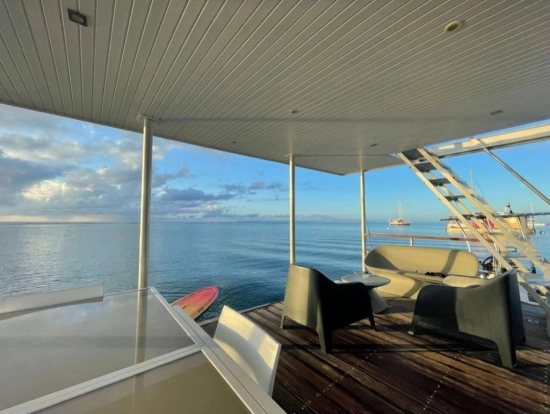 GRAND LARGE YACHTING AQUALODGE usado à venda
