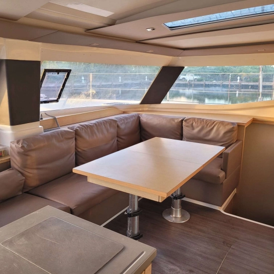 Fountaine Pajot HELIA 44 usata in vendita