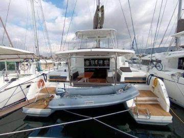 Lagoon 50 usata in vendita